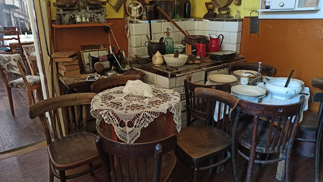 Kawiarnia Cafe Jerozolima - Gastronomia