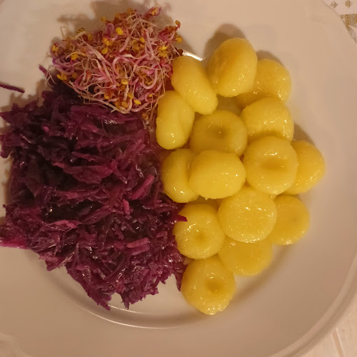 Opinii despre Resort Jura în Kroczyce - Gastronomia