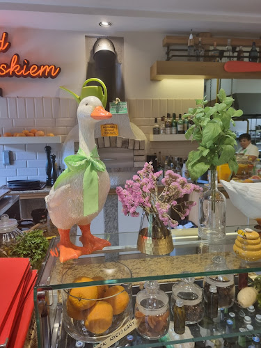 Opinii despre Żabka în Poznań - Gastronomia