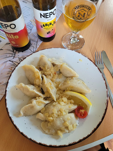 Zajazd i Gospodarstwo Agroturystyczne Głowaczówka - restauracja i noclegi - Gastronomia