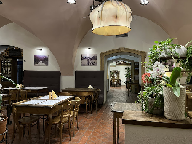 Opinii despre Papryczki 5 în Kraków - Gastronomia