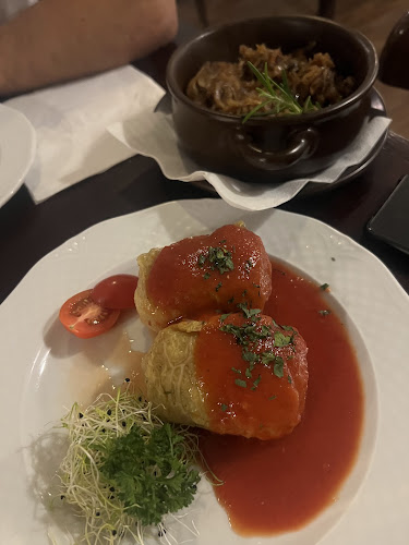 Opinii despre Gospoda Kwiaty Polskie restauracja Stare Miasto Warszawa kuchnia polska în Warszawa - Gastronomia