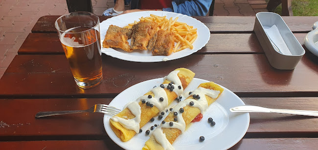 Bar Pod Samolotem - Gastronomia