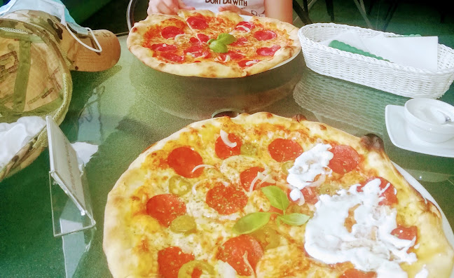 Dmowskiego 2, 60-222 Poznań