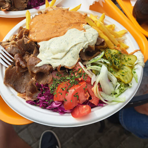 Opinii despre Pakman Kebab Bar Bydgoszcz în Bydgoszcz - Gastronomia