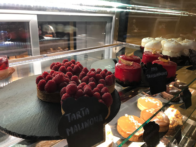 Mała Czarna i Nie Tylko - Gastronomia