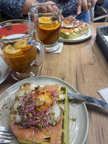 Kwadrans Coffee & Lunch