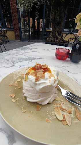 Dziedziniec Starej Poczty ( Wejście Przez Bramę, Dolnych Wałów 8, 44-100 Gliwice