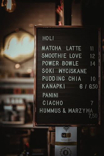 Holi Design & Cafe - Zamość