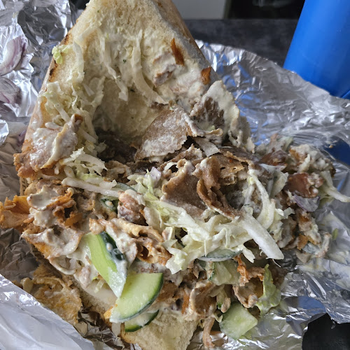 Opinii despre DELHI KEBAB în Świebodzice - Gastronomia