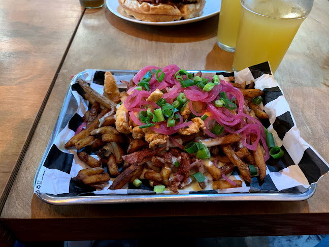 Opinii despre KURA Buffalo Wings & Craft Beer în Warszawa - Gastronomia