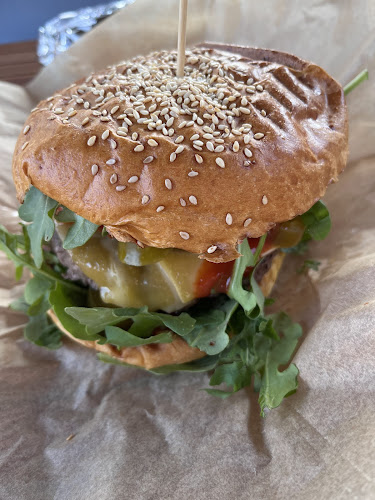 Opinii despre American Pizza & Burgers / Kurczak z rożna în Niechorze - Gastronomia