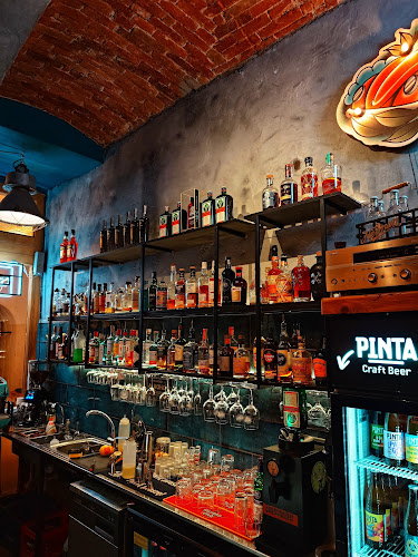 8 stolików - Gastronomia