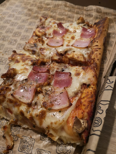 Rynek Wieluński 4, 42-202 Częstochowa