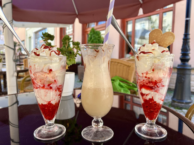 Kawiarnia Ambrozja w Oleśnicy - Gastronomia