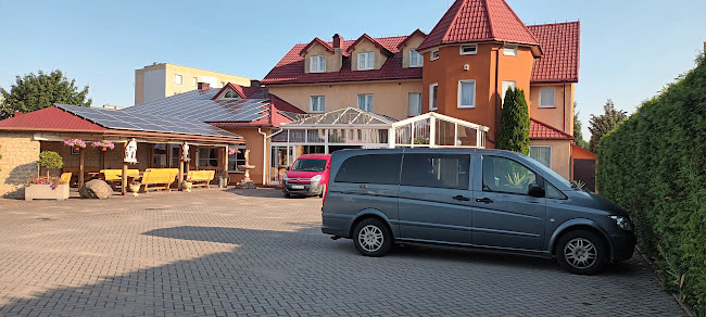 Stary Młyn Restauracja - Hotel Organizator imprez Pokoje gościnne Kuchnia polska Obiady domowe - Gastronomia