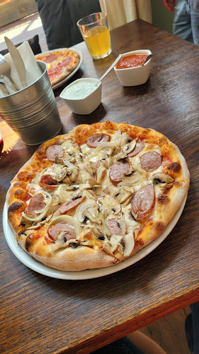 Comentarii opinii despre Stacja Borowiczki