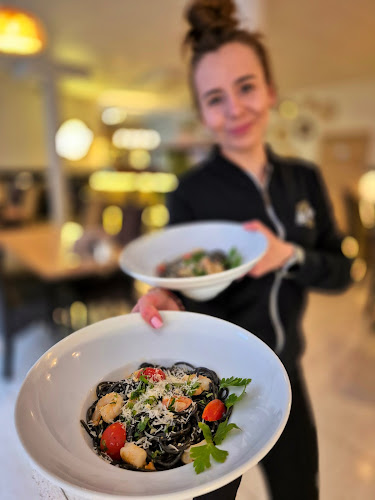 LILA BAR - Restauracja Czarnków