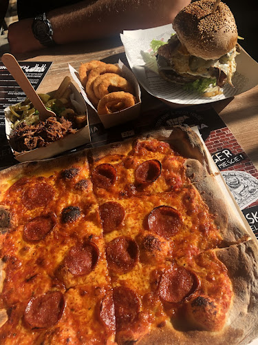 Masarnia-BURGER BAR & PIZZA HOUSE - Zieleniewo