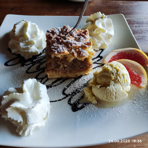 Nad Stawami - Restauracja - Noclegi - Kletno