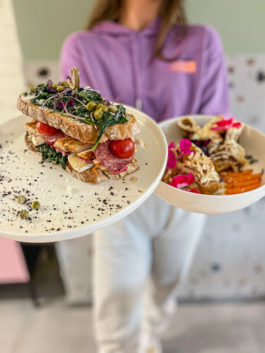 Comentarii opinii despre Uczta - Kuchnia i Ludzie