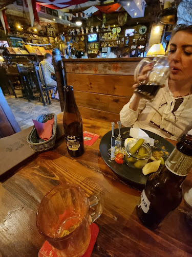 Restauracja Dwór Rozłogi - Zielonka