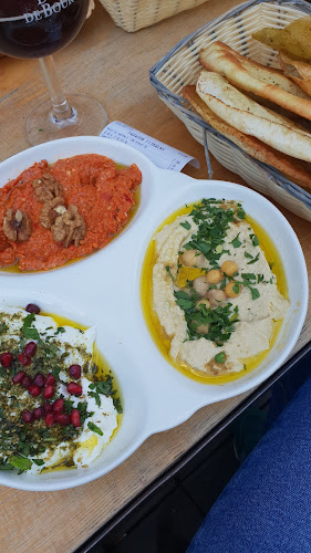 Comentarii opinii despre BEIRUT