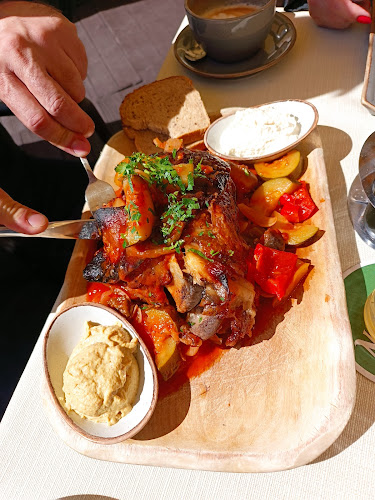 Comentarii opinii despre Kazamaty Pub & Restaurant