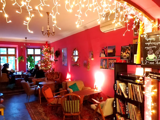 Opinii despre Piętro Cafe în Rzeszów - Gastronomia