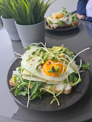 Kwadrans Coffee & Lunch