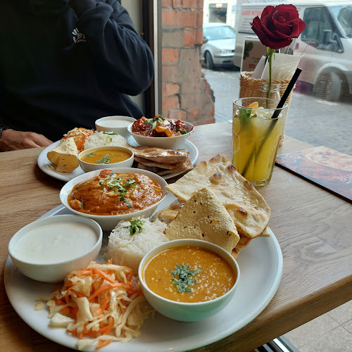 Restauracja Bhajan Cafe | Autentyczna kuchnia indyjska - Gastronomia