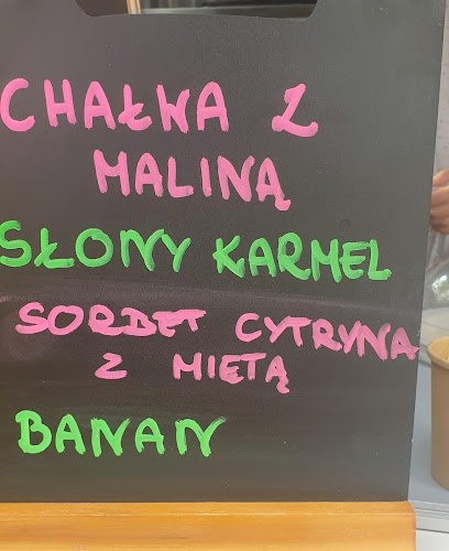 Włoska ROBOTA Lody Włoskie, Własnej roboty i gofry - Gastronomia