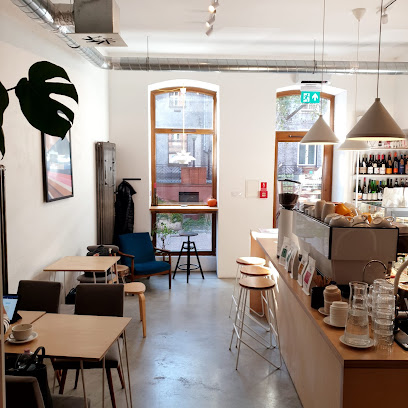 KLAR kawa i wino - kawiarnia speciality wine bar Gliwice