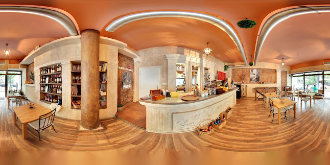 Adama Asnyka 6, 02-028 Warszawa