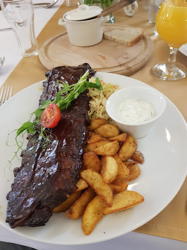 Alpejska Chata - Wodzisław Śląski - Gastronomia