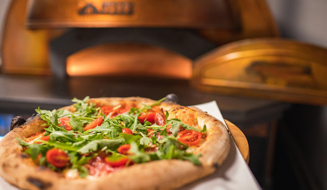 Restauracja Che Fico Ostrowiec Świętokrzyski - włoska pizza, kuchnia włoska