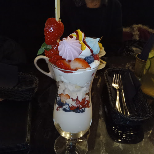 Opinii despre Czekoladowa Nuta în Częstochowa - Gastronomia