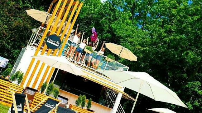 Opinii despre KremoVe - Lody Wyjątkowe în Poniatowa - Gastronomia