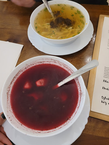 Pod kogutem - Gastronomia