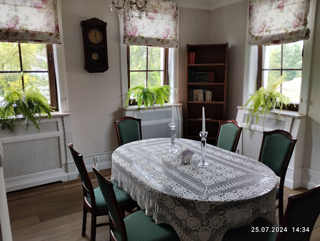 Pensjonat i Restauracja Rozanna - Wąwolnica