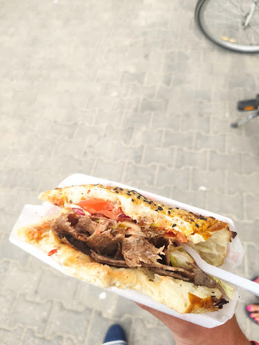 Comments and reviews of EFES KEBAB