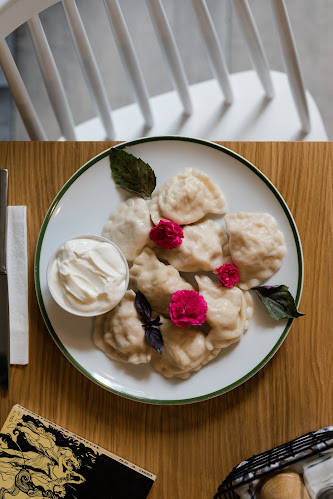 Gluten Appetit - pierogi, pyzy, kopytka - Gastronomia