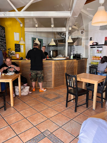 Comentarii opinii despre Zbyszko Bar