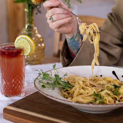 Opinii despre Restauracja Rozkówka în Będzin - Gastronomia