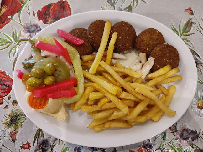 Bar domowy Smacznego kuchnia Polska & kuchnia Libańska - Gastronomia