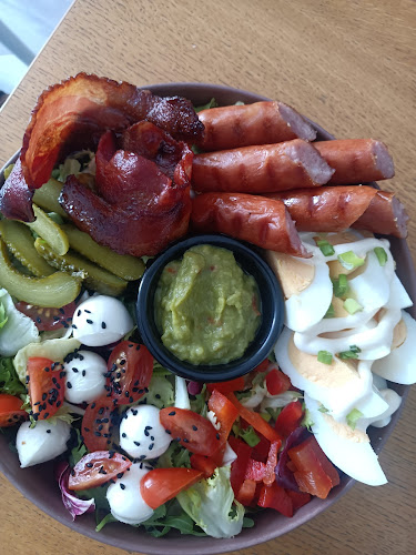 Comentarii opinii despre Kredo Kaffee