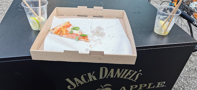 Comentarii opinii despre JazBar Muchowiec