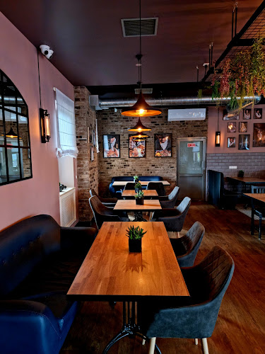 Opinii despre BROTHERS BURGER&PIZZA în Radzymin - Gastronomia