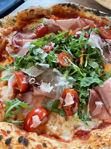 Comentarii opinii despre Pizzeria Pomodoro