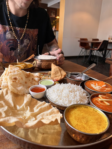 Thali Restauracja Indyjska - Gastronomia